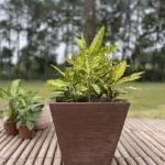 MACETERO MODELO ZURIQUE 29X34X35 COLOR CAFE